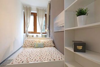 Via dei Giornalisti, Rome, Lazio 00135