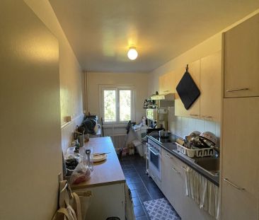 A saisir ! Lumineux logement au coeur de Lausanne ! - Photo 3