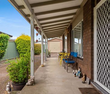 Spacious 3-Bedroom Home with Lock-Up Garage - Photo 1