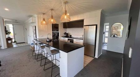 Modern Home with Generous Living Spaces - Photo 4