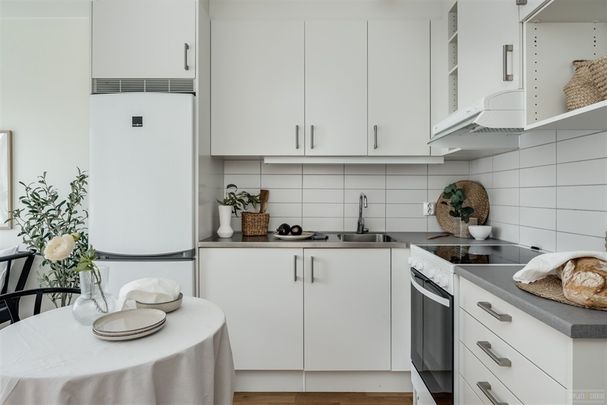 Grepgatan 52 - Photo 1