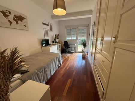 Townhouse in Nueva Andalucía - Photo 3