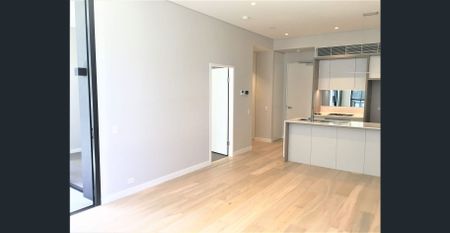 As New Luxury 1 Bedroom apartment in a spectacular high quality security building with lift access! Heart Of Randwick - Photo 3