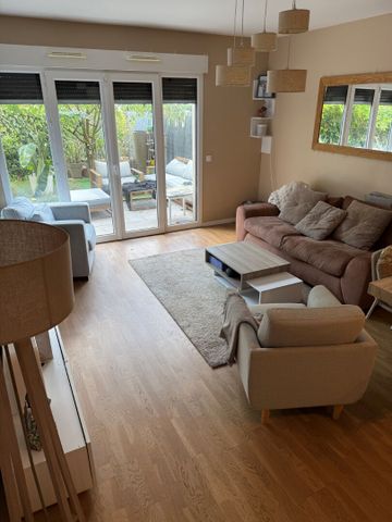 Location Appartement 3 pièces 67m² - Photo 4