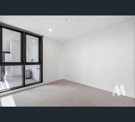16/139 Boundary Road, North Melbourne, Vic 3051 - Photo 1