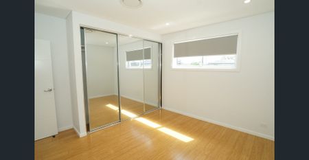 Excellent Four-bedroom Duplex for Lease in Canley Heights! - Photo 5
