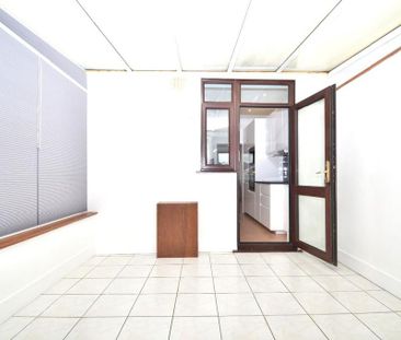 2 bedroom bungalow to rent - Photo 1