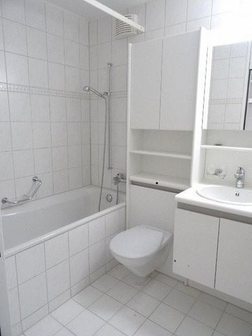 2.5-ZW à 67 m² im 7. OG mit Balkon - Photo 3