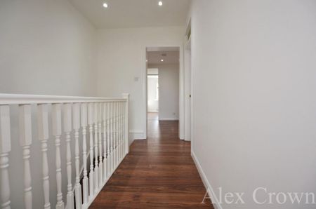3 bedroom flat to rent - Photo 5
