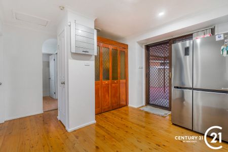 Charming Family Home in Prime Location - Photo 2