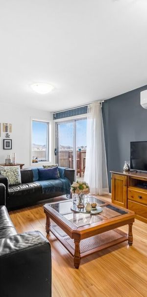 Spacious 2 bedroom - Photo 1