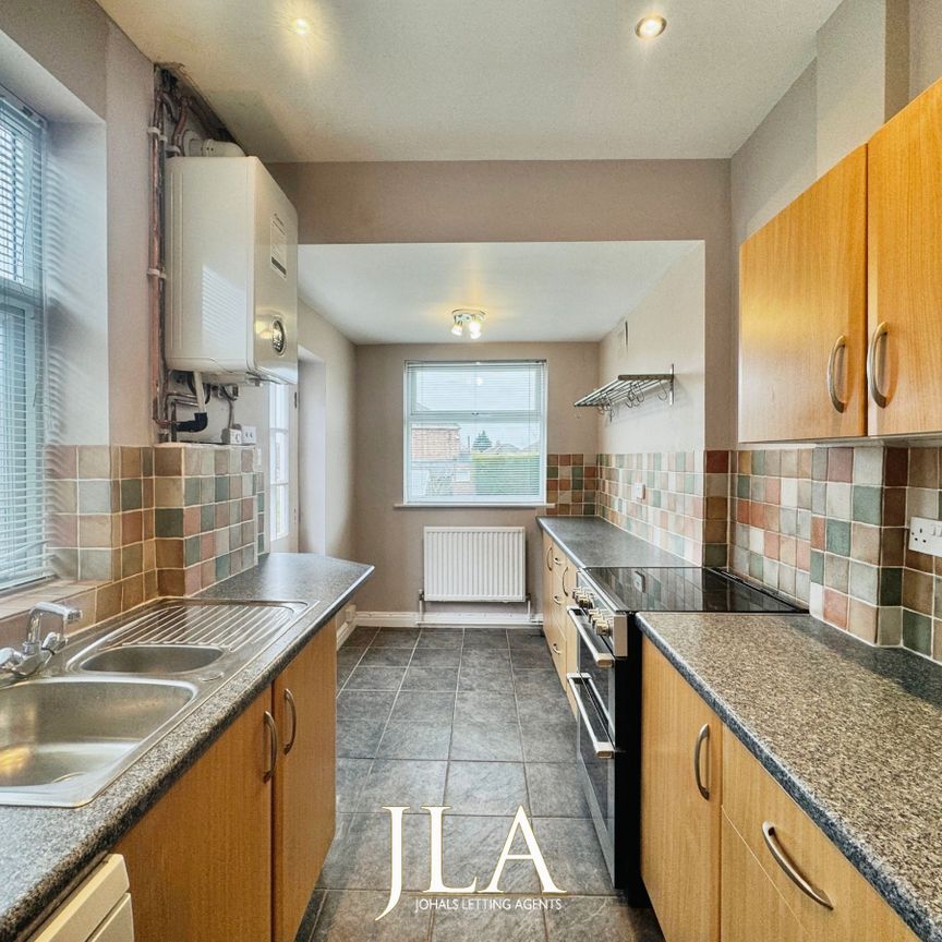 3 bed semi-detached house to rent in Uplands Road, Leicester, LE2 - Photo 1
