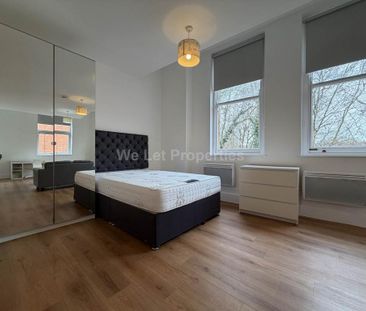 Studio to rent - Photo 2