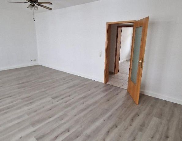 3 Zimmer Wohnung lichtdurchflutet mit Balkon sucht neuen Mieter ab dem 1.9.2025 - Foto 1
