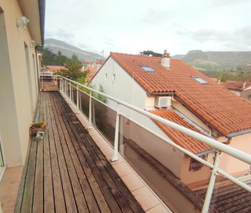 Location Appartement 3 pièces 71m² MILLAU 12100 - Photo 5