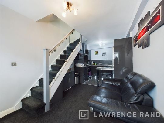 2 bedroom property to rent - Photo 1