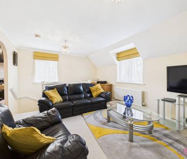 2 bedroom coach house to rent - Photo 1