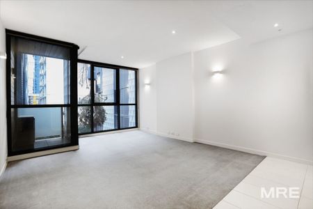 808/108 Flinders Street, Melbourne - Photo 2