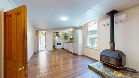 36 Devon Street, Aro Valley - Photo 2