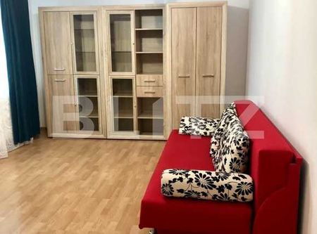 Apartament 2 camere, decomandat, 55 mp, zona Golden Tulip - Photo 2