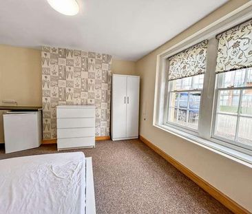 All Saints, King's Lynn, PE30 - Photo 3