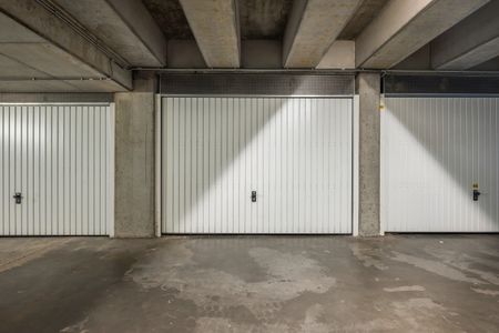 Zeer zonnig en ruim hoekappartement in een rustige wijk - Photo 5