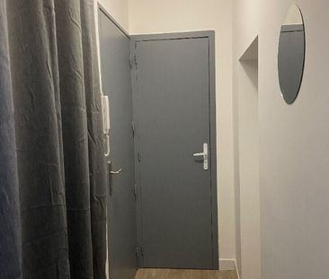 Location Appartement 2 pièces Meublé 48m² ST BRIEUC 22000 - Photo 2