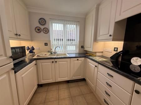 Grammar School Lane, Wimborne - Photo 5