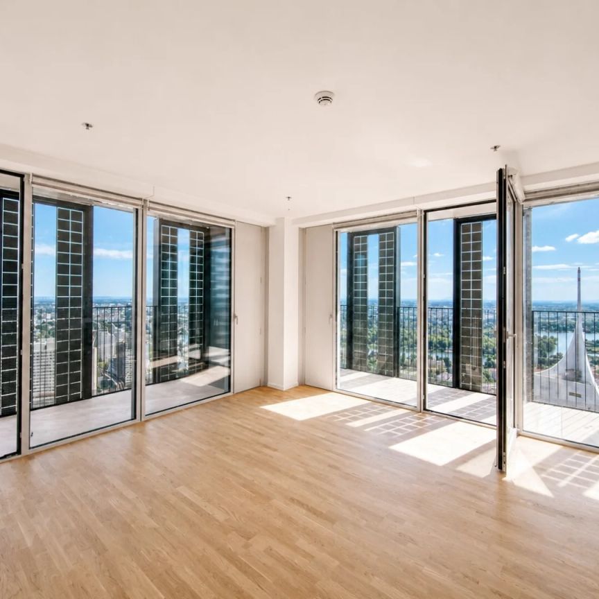 47. Etage mit 38qm Loggia: DC2 Tower: 3 Zimmer mit Skylineblick - Photo 1