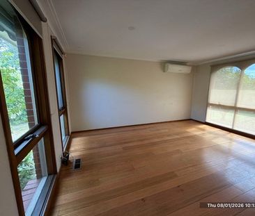 3 Bedroom Family Home - Photo 3