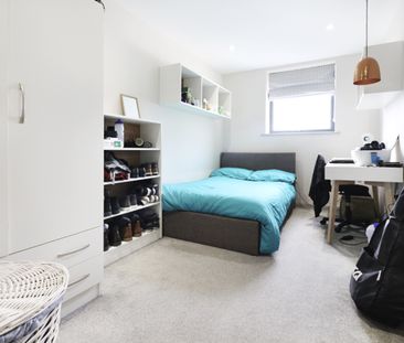 Corner House, Cathays - Photo 3