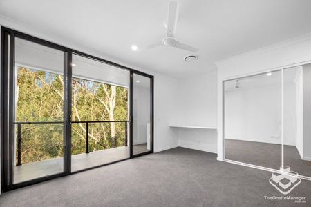 AVAILABLE 27/01/26!!! 4 Beds -Just 6k to Enoggera barracks - Photo 2