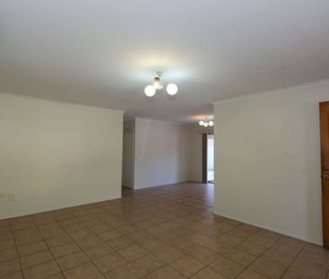 10 Lilyvale Street, 4122, Mansfield Qld - Photo 4