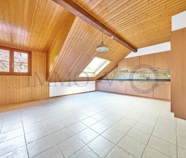 SPACIEUX AVEC CACHET ET BALCON AVEC VUE DEGAGEE - Foto 6