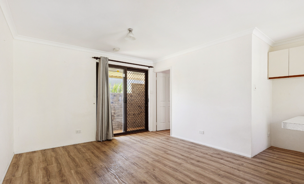 3A Hillview Rise, Cooloongup WA 6168 - House For Rent | Domain - Photo 1