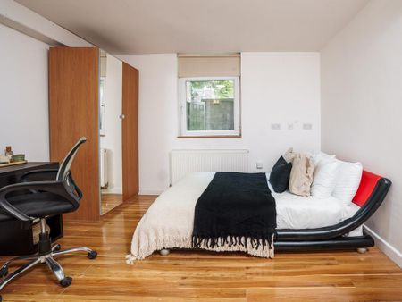 3 bedroom flat share to rent - Photo 4
