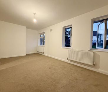 3 bedroom maisonette to rent - Photo 4