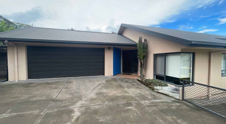 Stunning 4-Bedroom, 2 Bathroom Home with Sea Views - Whangarei Heads Road - Photo 3
