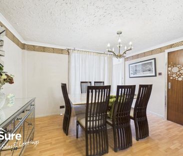 4 bedroom terraced house to rent - Photo 3