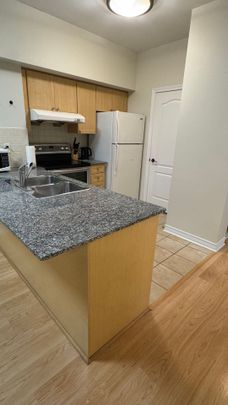 For Lease - 15 North Park Road Unit# 1003, Vaughan, Ontario - Photo 1