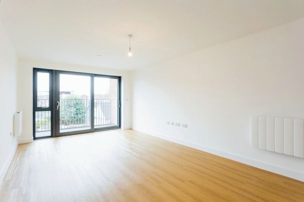 2 Bed Flat, Greville Smyth Apartments, BS3 - Photo 1