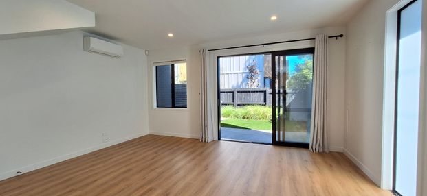 Near new townhouse at Mt Albert - Photo 1