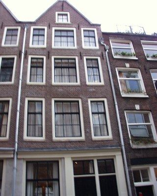 For rent, New renovated studio in an old monument in the city centre of Amsterdam. Location korte leidse dwarsstraat . - Photo 1