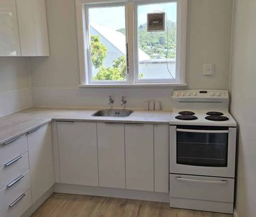 Quiet in Karori - Photo 1