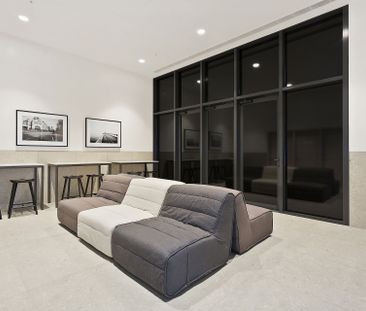 3008/500 Elizabeth Street, Melbourne - Photo 6