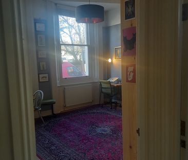 1 Bed Flat, Brunswick Road, BN3 - Photo 3