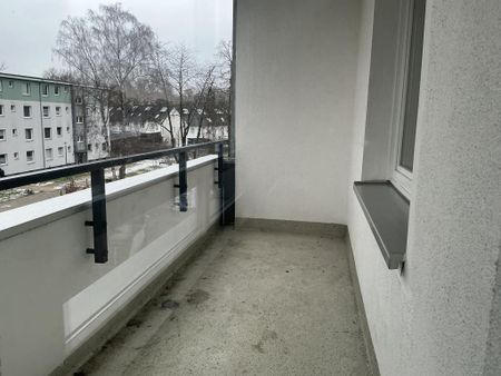 Modernes Duschbad und Balkon gesucht ? Dann haben wir was für Sie... - Photo 2