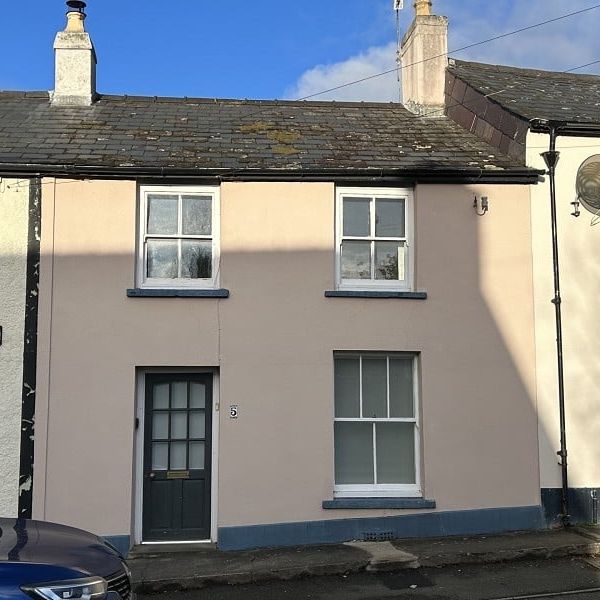 Llanbedr Road, Crickhowell, Powys. - Photo 1