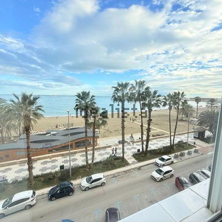 Alquiler de piso en Paseo Marítimo Ciudad de Melilla - Photo 1