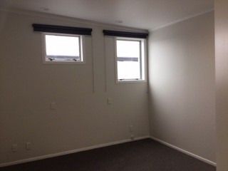 Freshly Renovated One Bedroom Flat in Central Avenues Location - Avenues - Photo 4